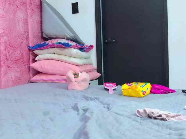 celeste-mrg webcam