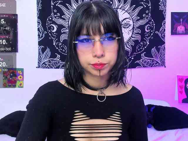 Salome-sweet webcam