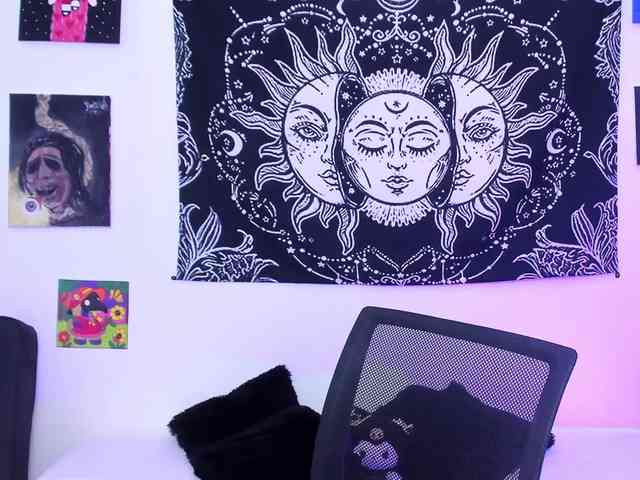 Salome-sweet webcam