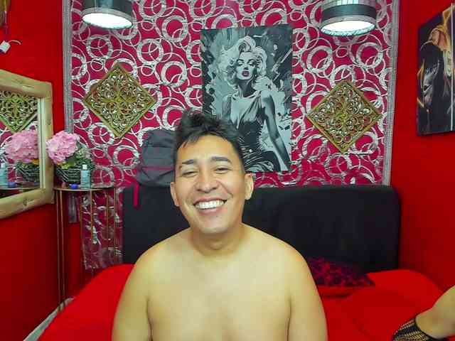 transgato Sex Cam Show