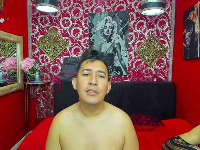 transgato Sex Cam Show