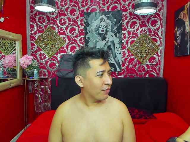 transgato Sex Cam Show