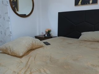 AdelleSweet Porn Show