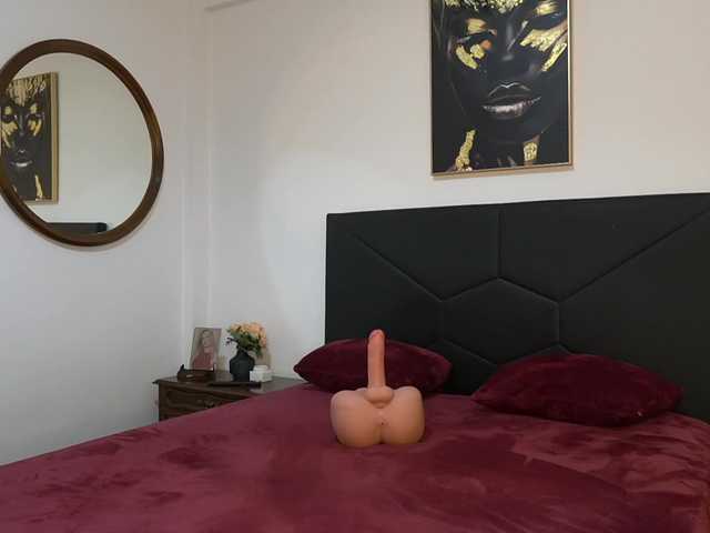 AdelleSweet live cam on BongaCams