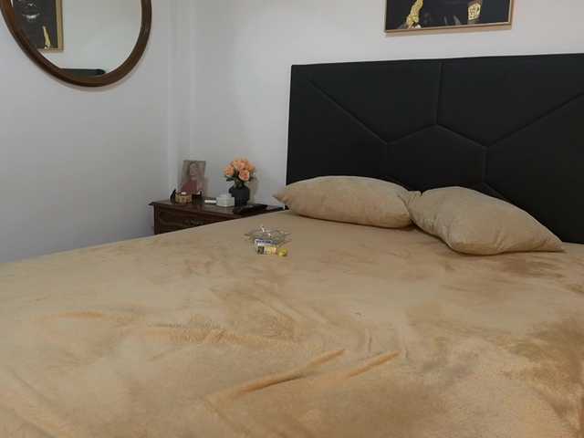 AdelleSweet live cam on BongaCams