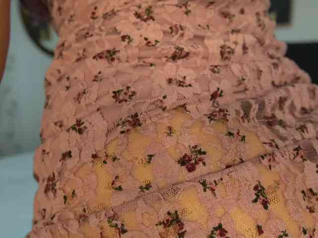 AdelleSweet webcam