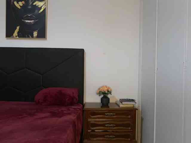 AdelleSweet webcam