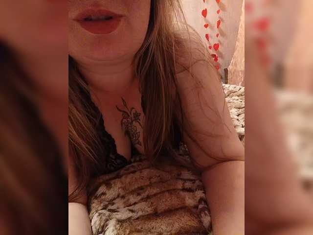 Sweetflowera live webcam show