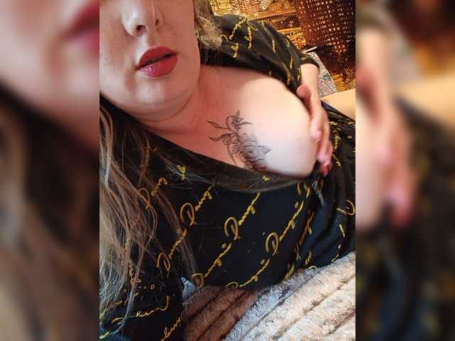 Sweetflowera live cam