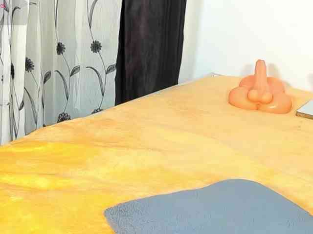 delicious_freak webcam