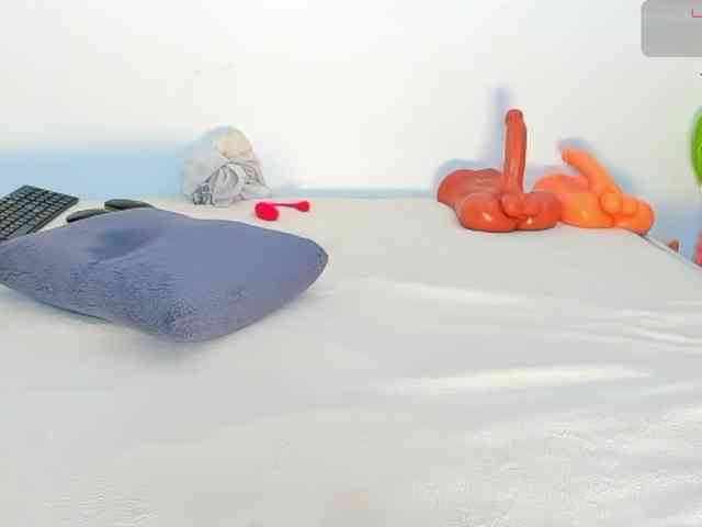 delicious_freak webcam