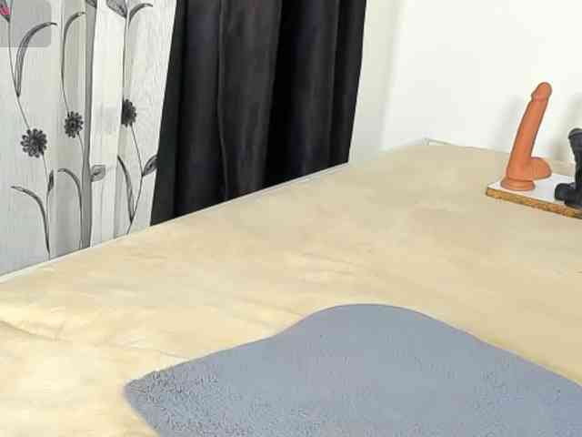 delicious_freak webcam