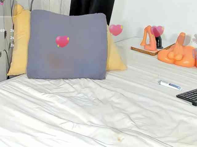 delicious_freak webcam