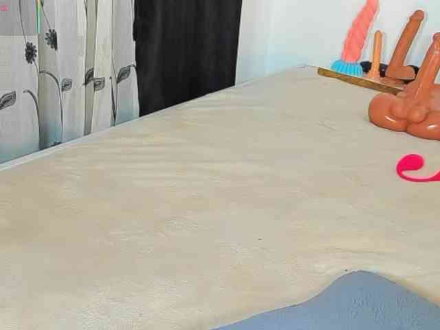 delicious_freak webcam