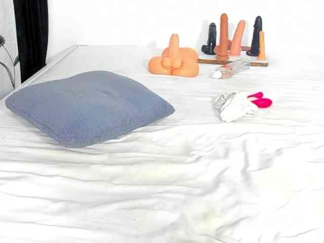 delicious_freak webcam