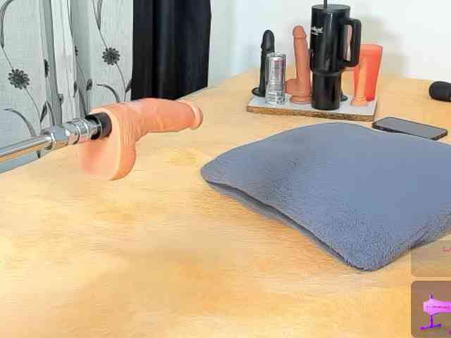 delicious_freak webcam