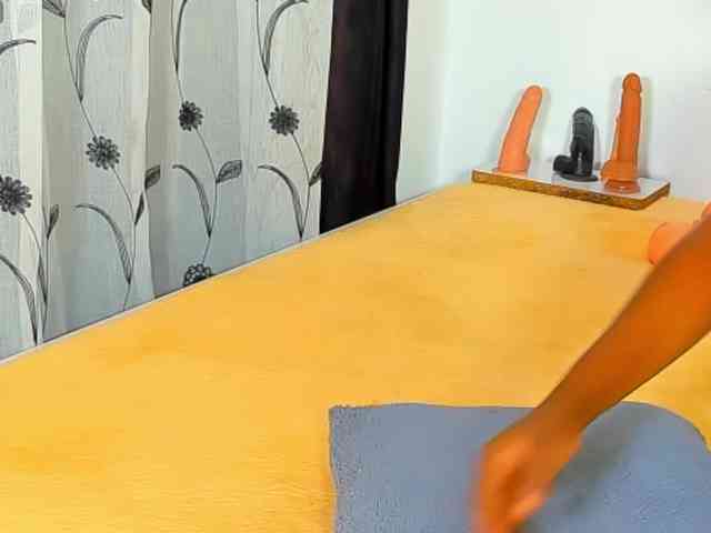 delicious_freak webcam