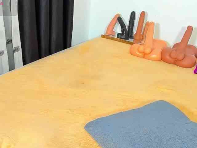 delicious_freak webcam