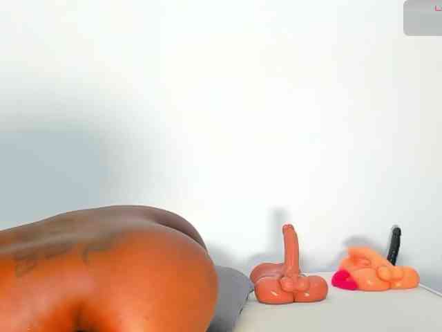 delicious_freak webcam