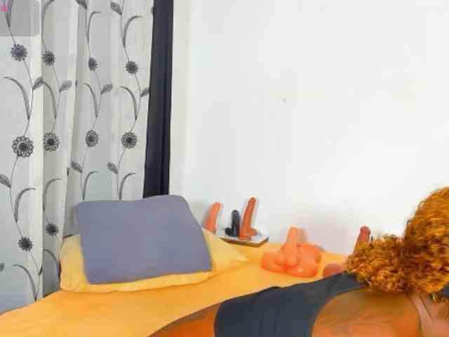 delicious_freak webcam