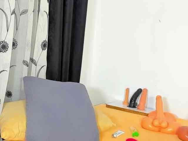 delicious_freak webcam