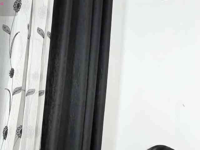 delicious_freak webcam