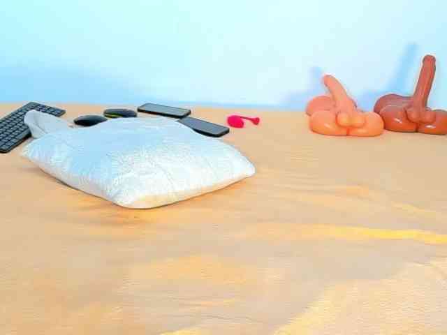 delicious_freak webcam