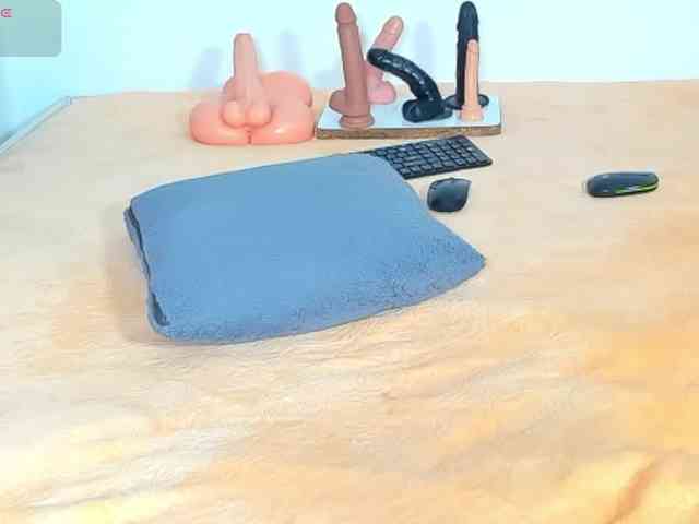 delicious_freak webcam