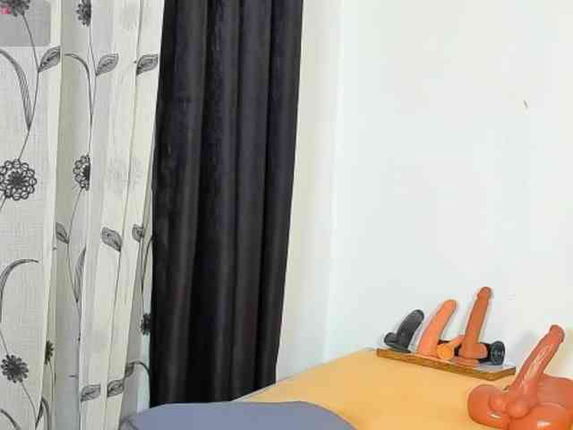 delicious_freak webcam