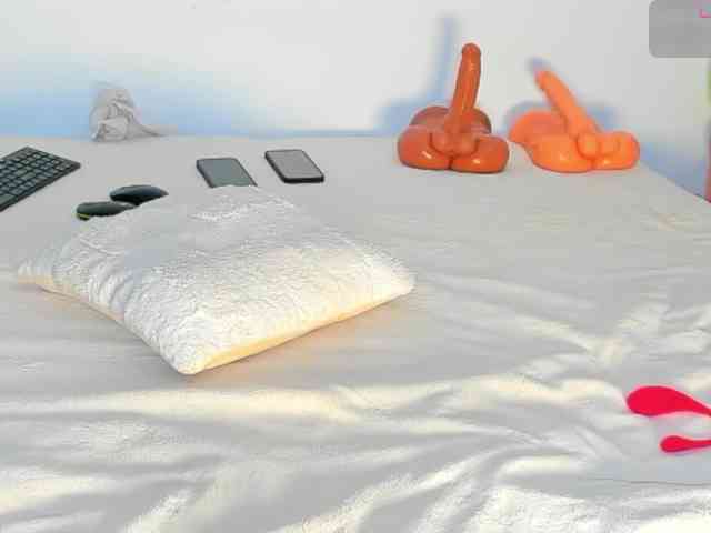 delicious_freak webcam