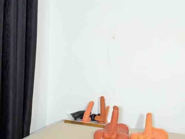 delicious_freak webcam