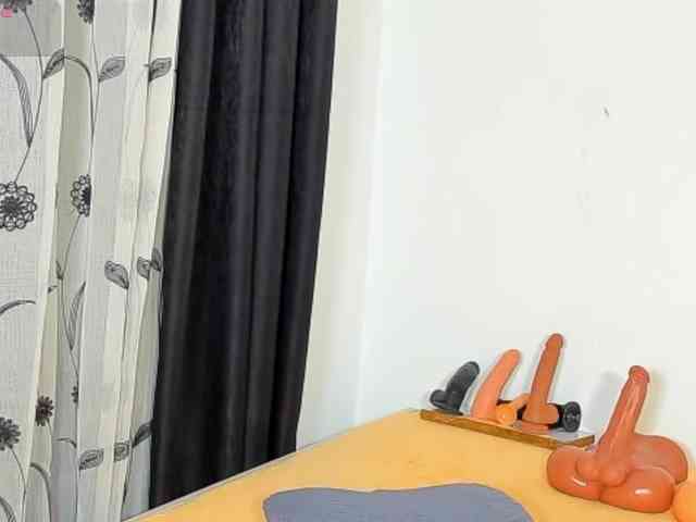 delicious_freak webcam
