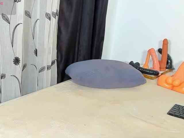 delicious_freak webcam