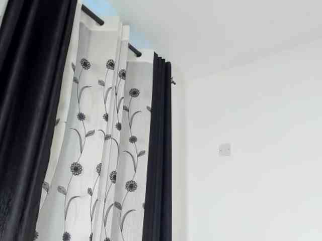 delicious_freak webcam