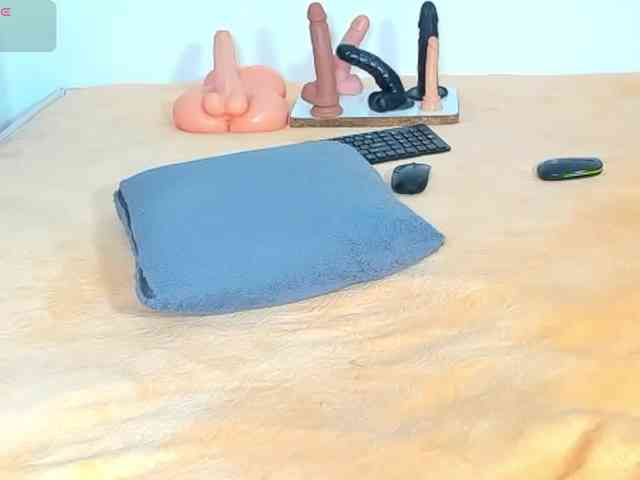 delicious_freak webcam