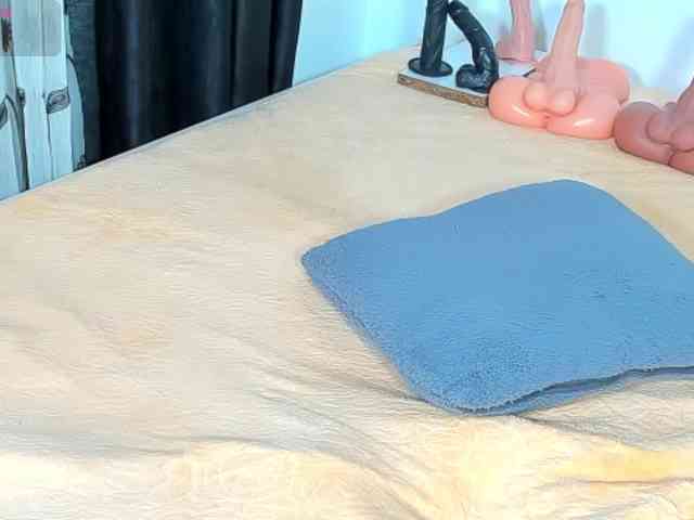 delicious_freak webcam