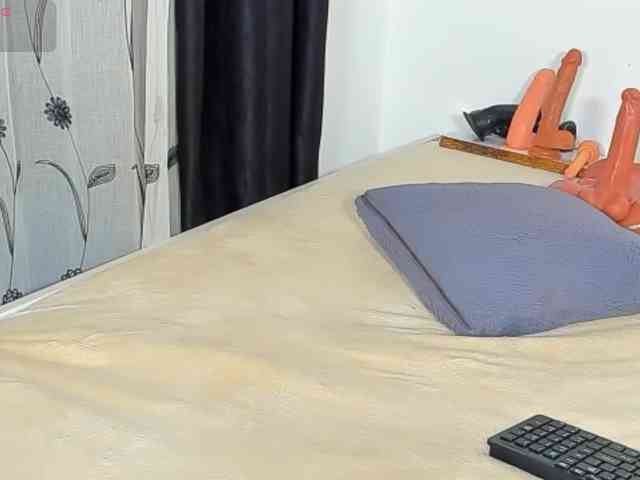 delicious_freak webcam