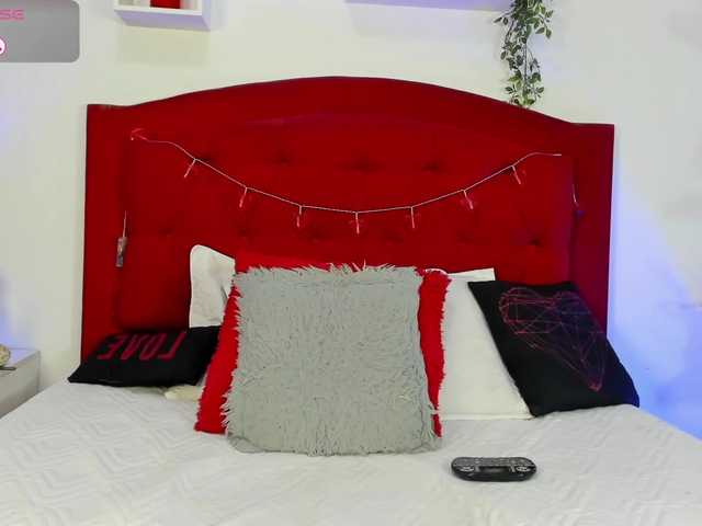 ashley-hot-01 live cam on BongaCams