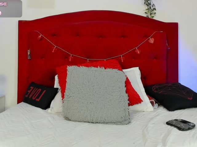 ashley-hot-01 live cam on BongaCams