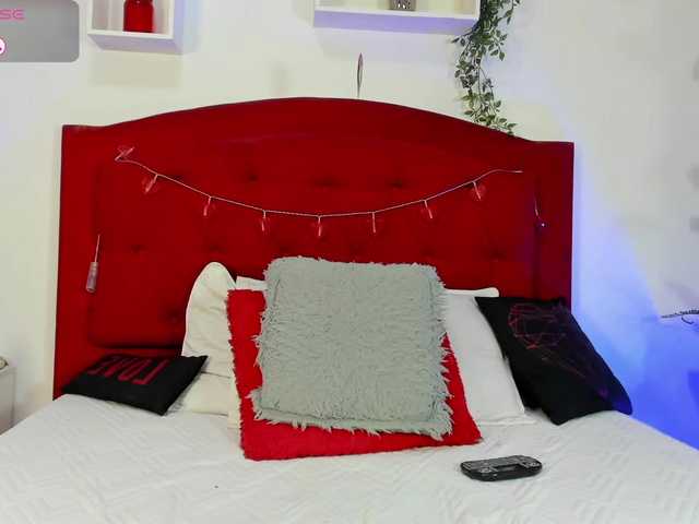 ashley-hot-01 live cam on BongaCams