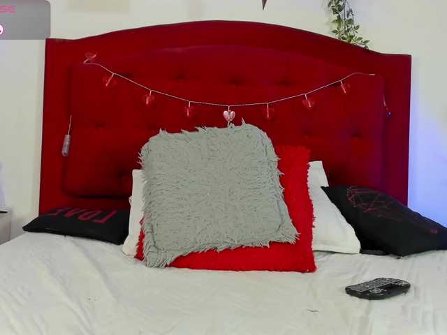 ashley-hot-01 live cam on BongaCams