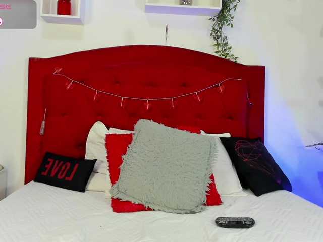 ashley-hot-01 live cam on BongaCams