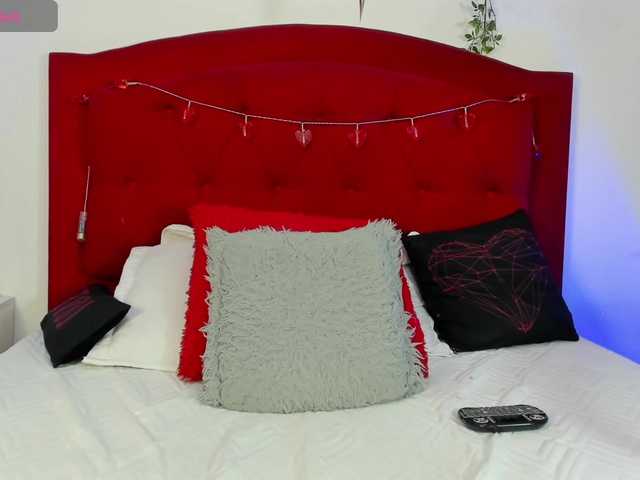 ashley-hot-01 live cam on BongaCams