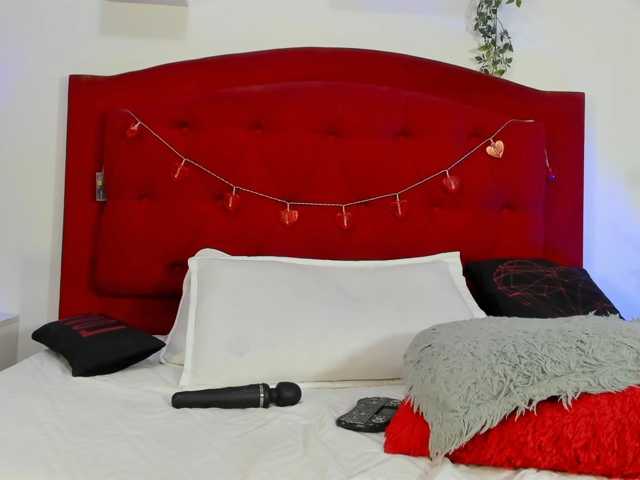 ashley-hot-01 live cam on BongaCams