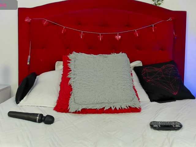 ashley-hot-01 live cam on BongaCams