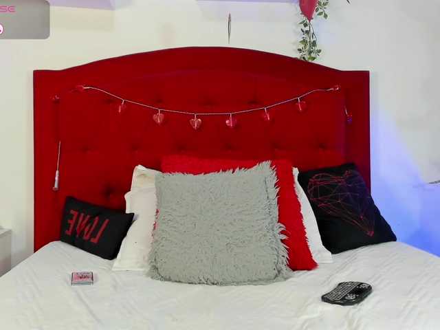 ashley-hot-01 live cam on BongaCams