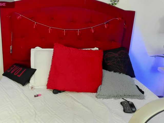 ashley-hot-01 live cam on BongaCams