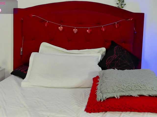 ashley-hot-01 live cam on BongaCams