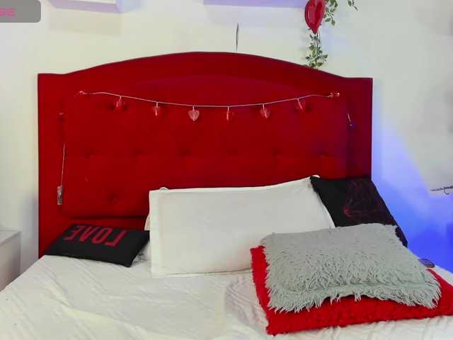 ashley-hot-01 live cam on BongaCams