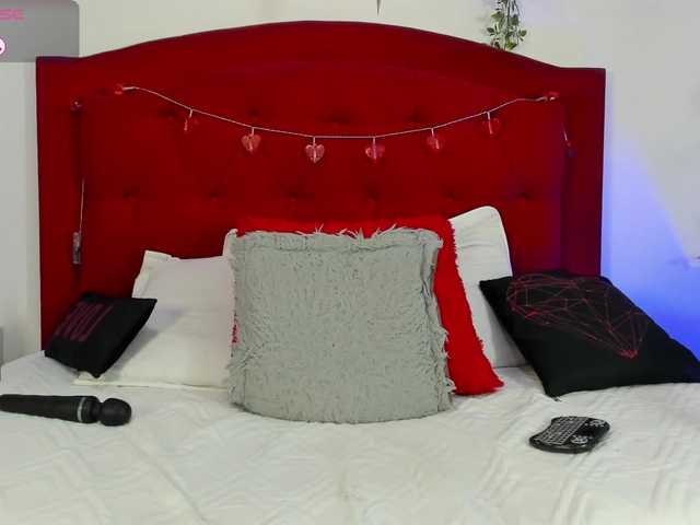 ashley-hot-01 live cam on BongaCams